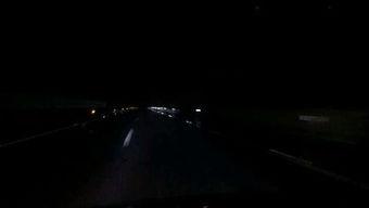 夜路狂奔  第1张